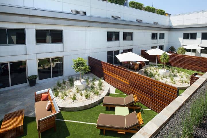 Terrace/Patio 92 of 98